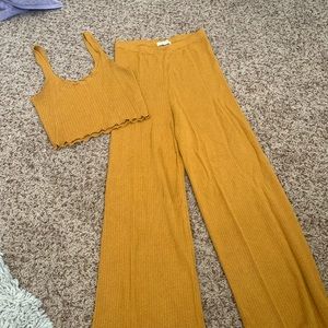 2 piece co-ord pants set from HoneyPunch